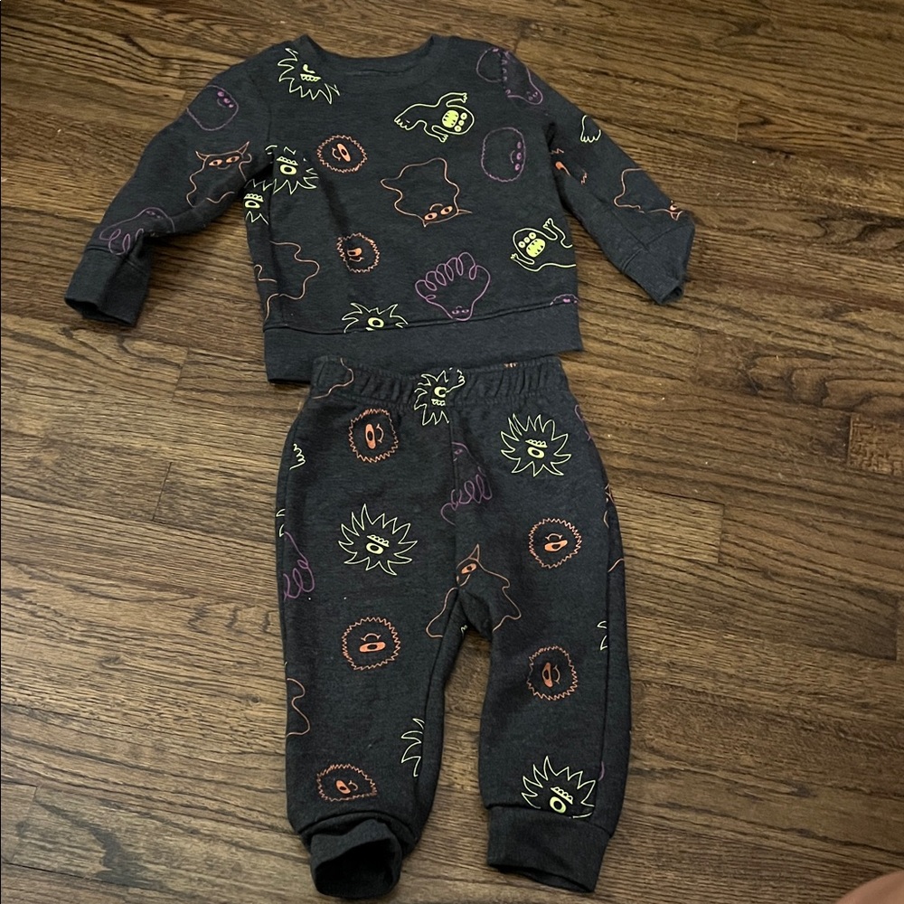 Cat & Jack Kids Matching Set - Black with Colorful Patterns